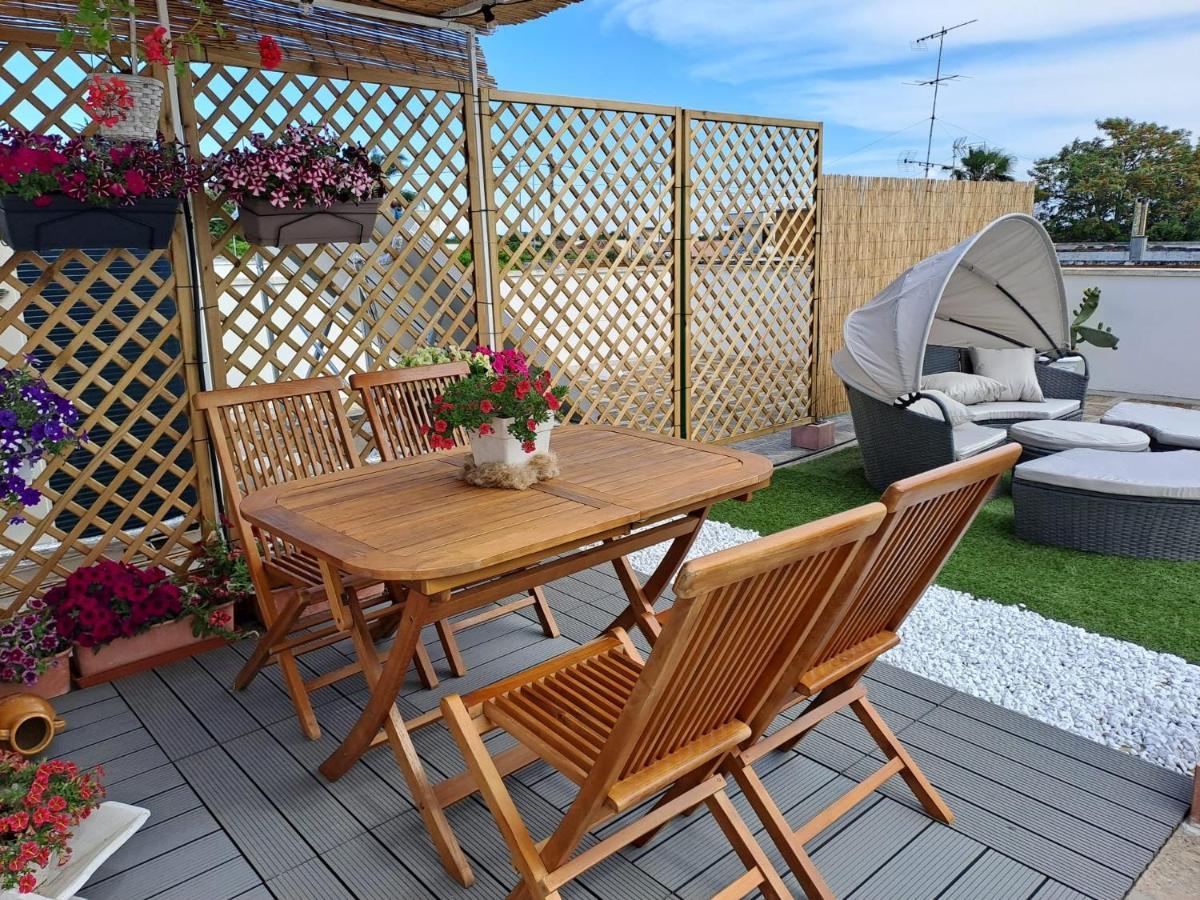 La Terrazza Di Zoe - Castromediano Villa Cavallino di Lecce Eksteriør billede