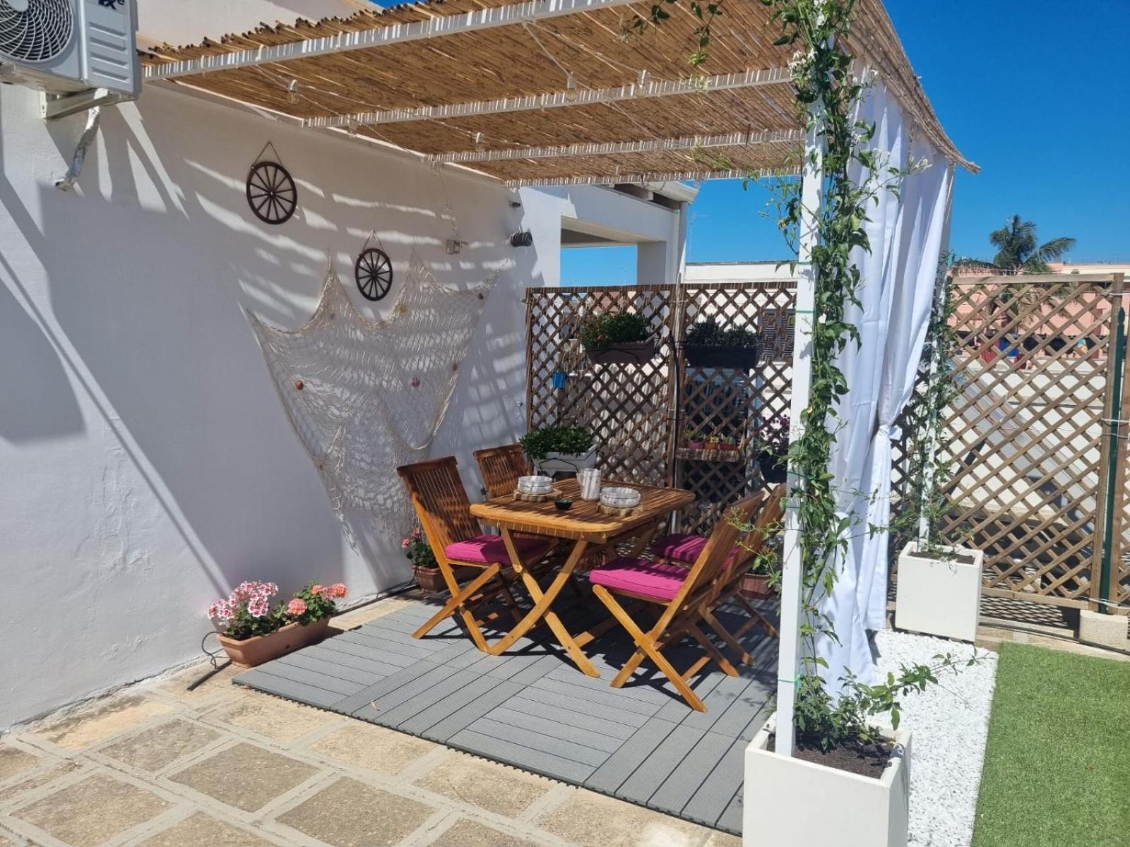La Terrazza Di Zoe - Castromediano Villa Cavallino di Lecce Eksteriør billede
