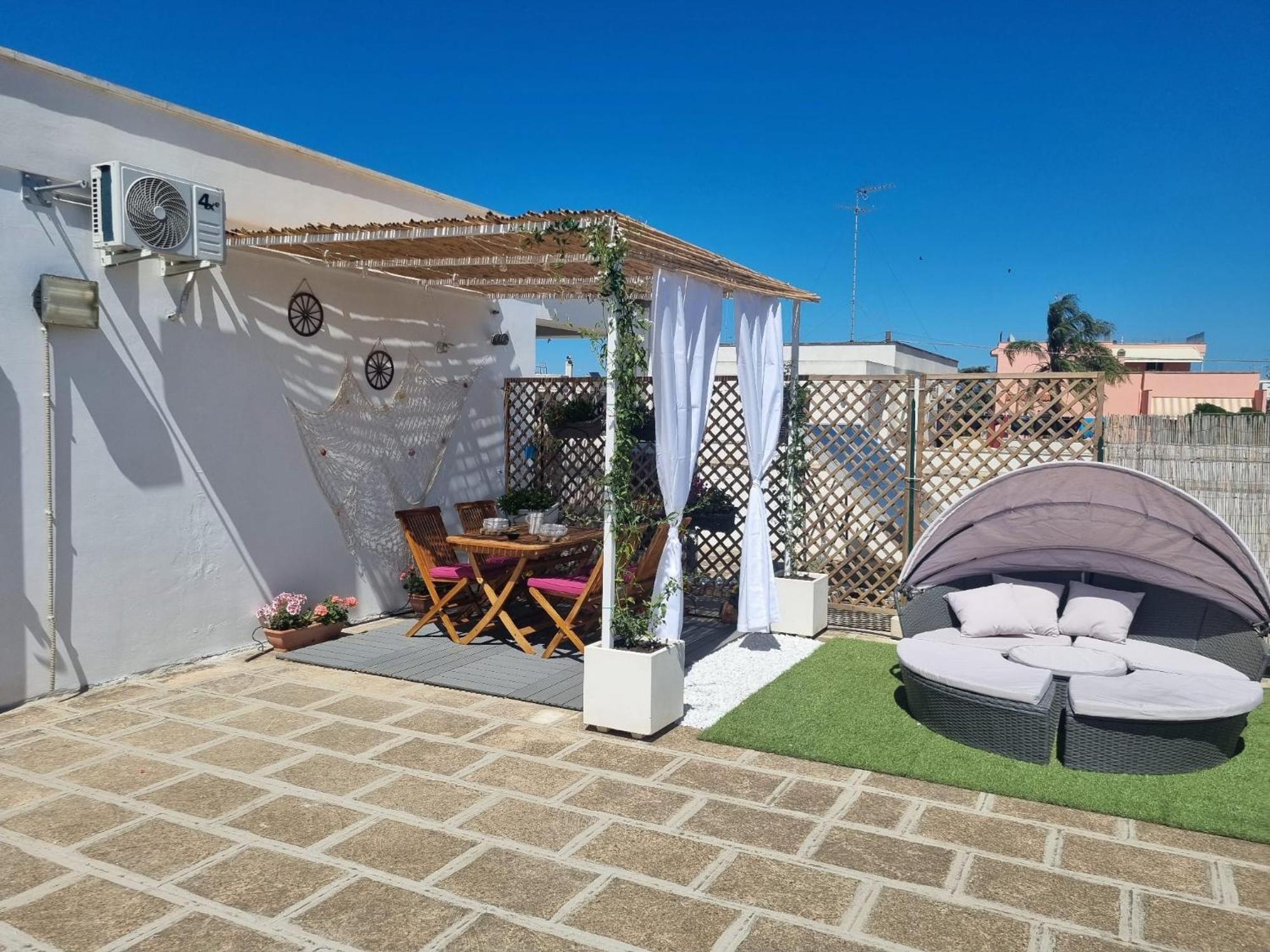 La Terrazza Di Zoe - Castromediano Villa Cavallino di Lecce Eksteriør billede